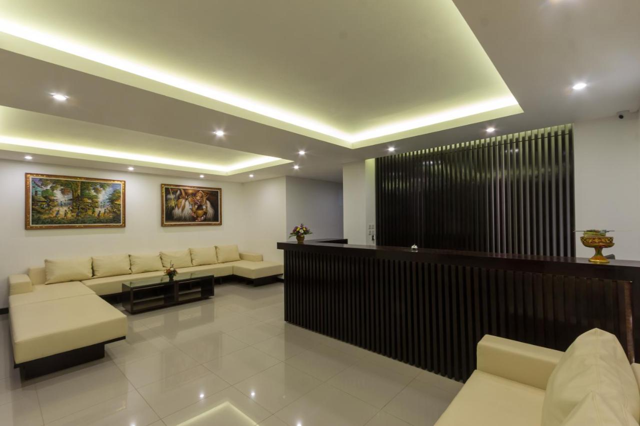 Adhiloka Hotell Uluwatu Exteriör bild